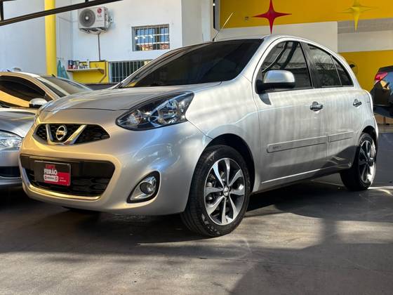 NISSAN MARCH 1.6 SL 16V FLEX 4P MANUAL NISSAN MARCH 1.6 SL 16V FLEX 4P MANUAL
